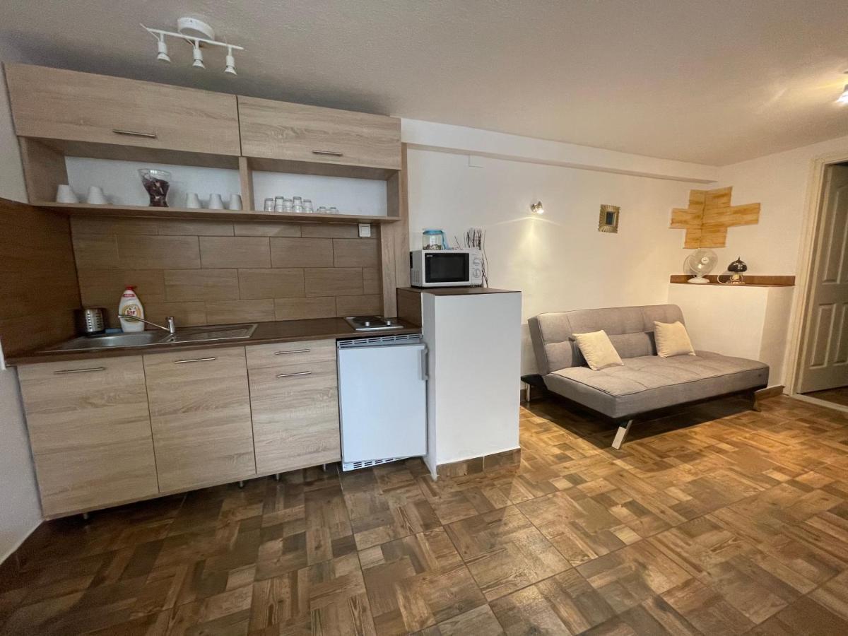 Smeraldo Apartmanok Siofok Exterior photo